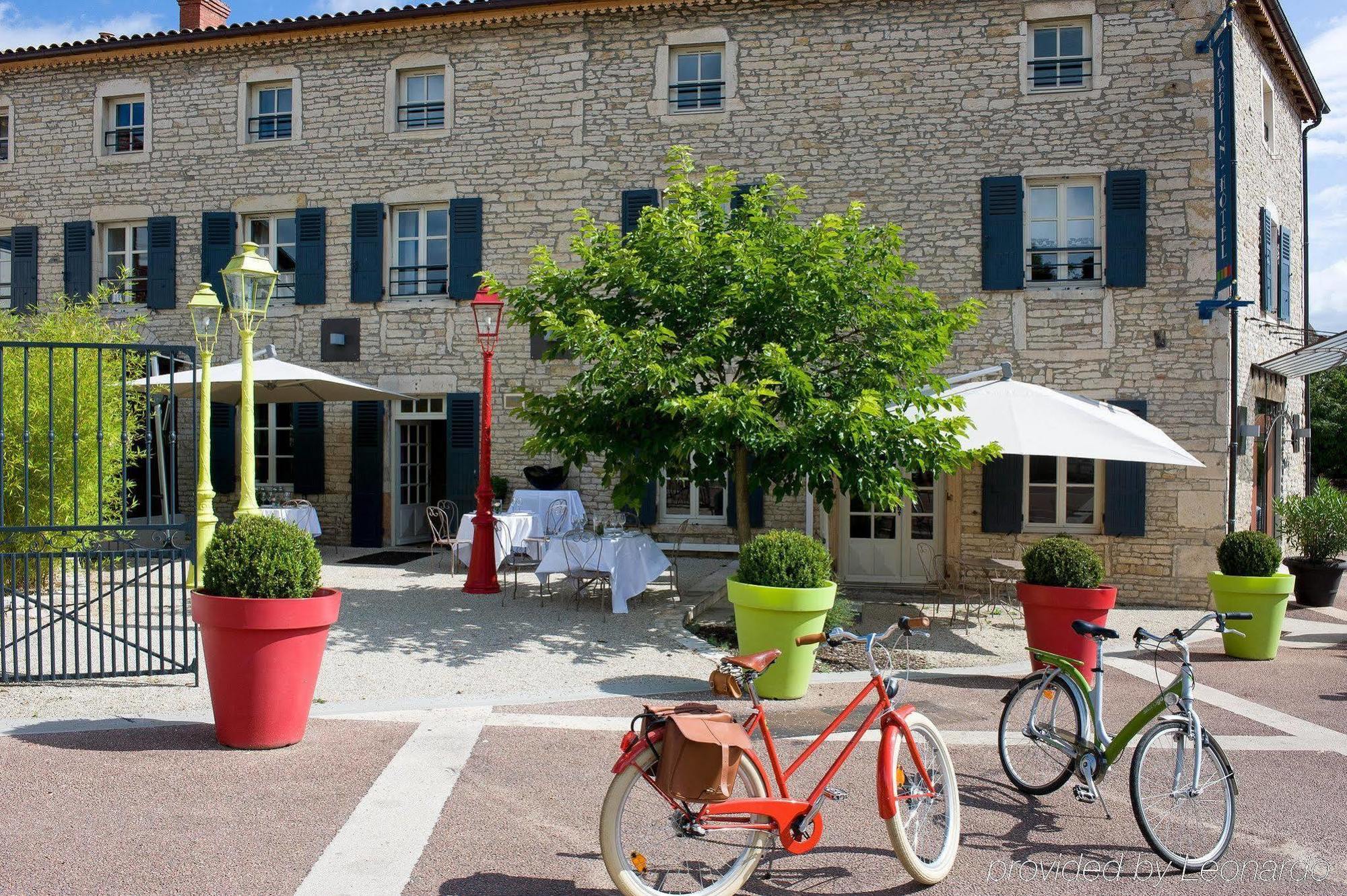 Hotel Spa Frederic Carrion Et Sa Table Gastronomique Vire  Exterior photo