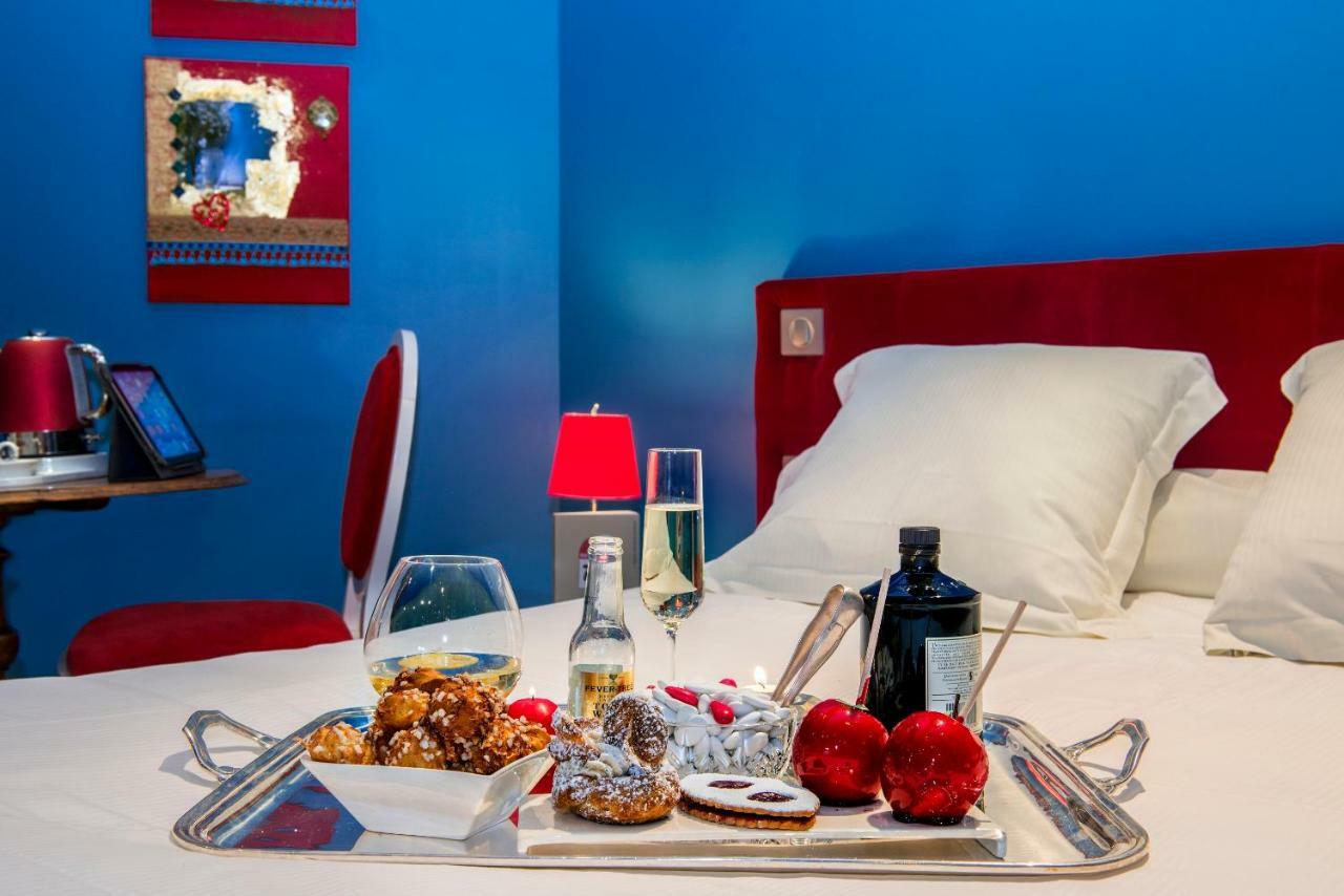Hotel Spa Frederic Carrion Et Sa Table Gastronomique Vire  Exterior photo